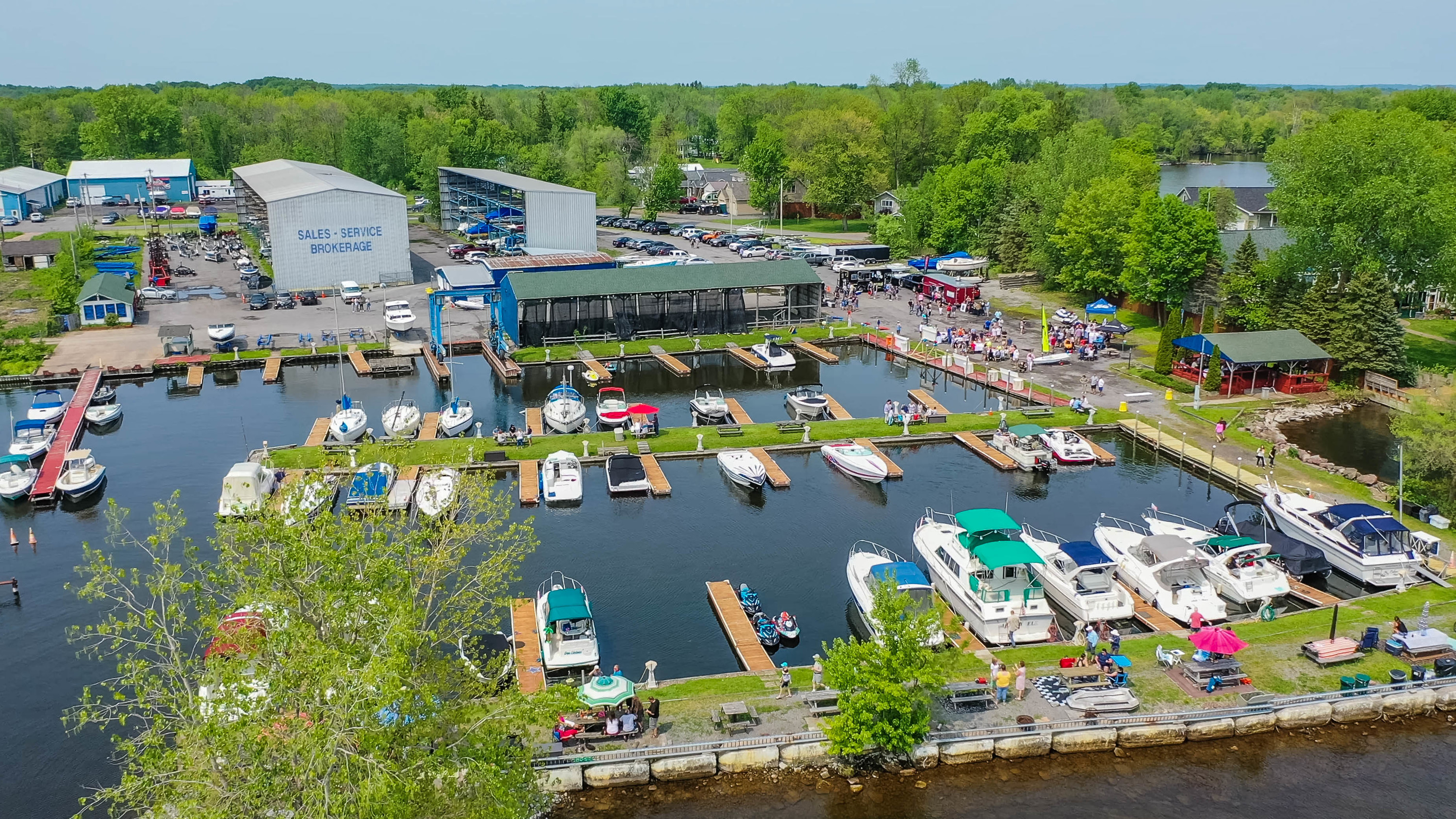 Gallery 43 North Marina Central Square New York